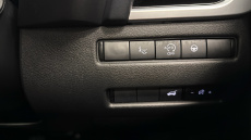 Nissan Qashqai 1.3 DiG-T MH Tekna 5dr Petrol Hatchback